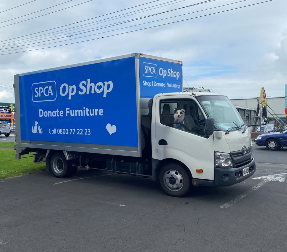 Op Shop truck pick-up service • SPCA New Zealand